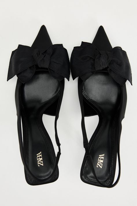 SLINGBACK HEELS WITH BOW Heels With Bows, Black Heels With Bow, Court Heels, Slingback Heels, Bow Heels, Slingback Shoes, Skirt Co Ord, Slingback Heel, Black High Heels