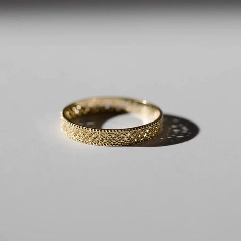 Filigree Wedding Ring, Word Ring, Women Wedding Ring, Custom Wedding Band, Lace Ring, Lace Bands, Etsy Wedding Rings, Luxury Rings, Gold Filigree