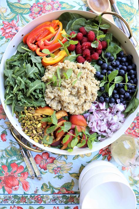 High Alkaline Diet, Quinoa Fruit Salad, Alkaline Foods List, Dr Sebi Recipes Alkaline Diet, Vegan Breakfast Ideas, Alkaline Vegan, Alkaline Diet Recipes, Alkaline Recipes, Quinoa Healthy