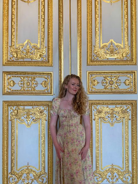 Versailles Palace Outfit, Versailles Outfit Ideas, Versailles Picture Ideas, Palace Of Versailles Outfit, House Of Cb Tallulah Dress, Petit Palais Photoshoot, Versailles Outfit, Palace Of Versailles Picture Ideas, Princess Pose