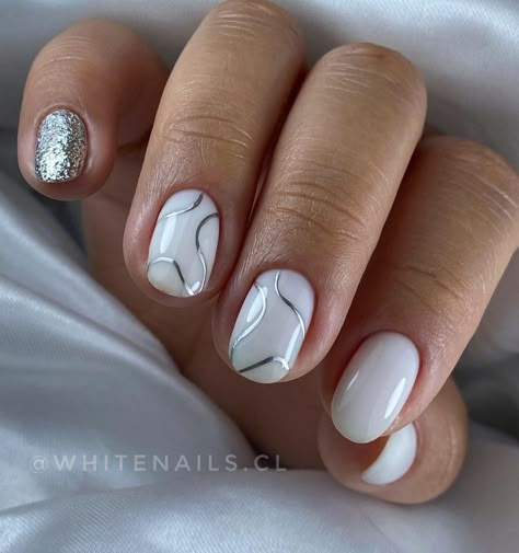 Silver Swirl Nails, Silver Sparkly Nails, White Nails Ideas, Sparkly Nail Designs, Accent Nail, Nails Now, White Nail Art, Striped Nails, White Nail Designs