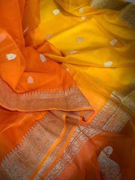 Kaddi Georgette Sarees, Chiffon Saree Party Wear, Indian Clothes Women, Traditional Wardrobe, Pure Chiffon Sarees, Online Shopping Sarees, Pure Georgette Sarees, New Saree Blouse Designs, Cotton Saree Designs