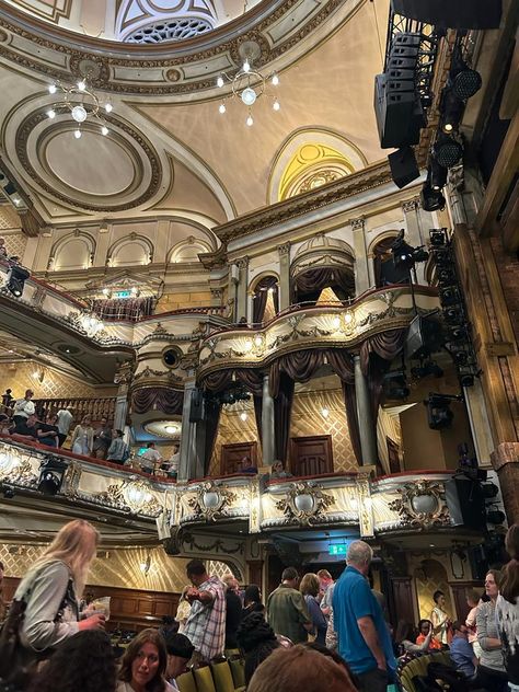 #london #musical #aesthetic Victoria Palace Theatre, Musical Aesthetic, Musical London, London Baby, London Aesthetic, Senior Trip, London Theatre, Theatre Life, Europe Trip