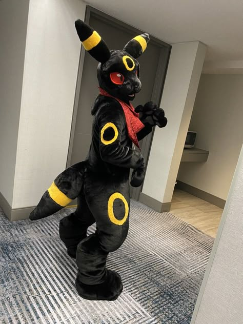 Pokemon Fursuit, Costume Meme, Silly Pokemon, Cosplay Masks, Kemono Fursuit, Video Game Costumes, Fursuit Ideas, Cool Fursuits, Love Pokemon