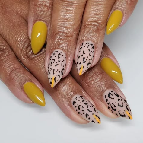 Nail Trends 2024 Fall, Fall Nails Dark Skin, Fall Nails Dark, Nails Dark Skin, Nails Dark, Stunning Nail Designs, Sassy Nails, Diva Nails, Fall Lookbook