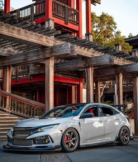 Fk8 Type R, Honda Vtec, Rc Drift Cars, Honda Civic Type R, Car Mods, Tuner Cars, Family Car, Drift Cars, Car Culture