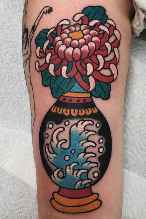 Neotrad Chrysanthemum, American Traditional Chrysanthemum, Traditional Flower Vase Tattoo, Japanese Vase Tattoo, Traditional Chrysanthemum Tattoo, Traditional Vase Tattoos, Vases Tattoo, Traditional Tattoo Vase, Unique American Traditional