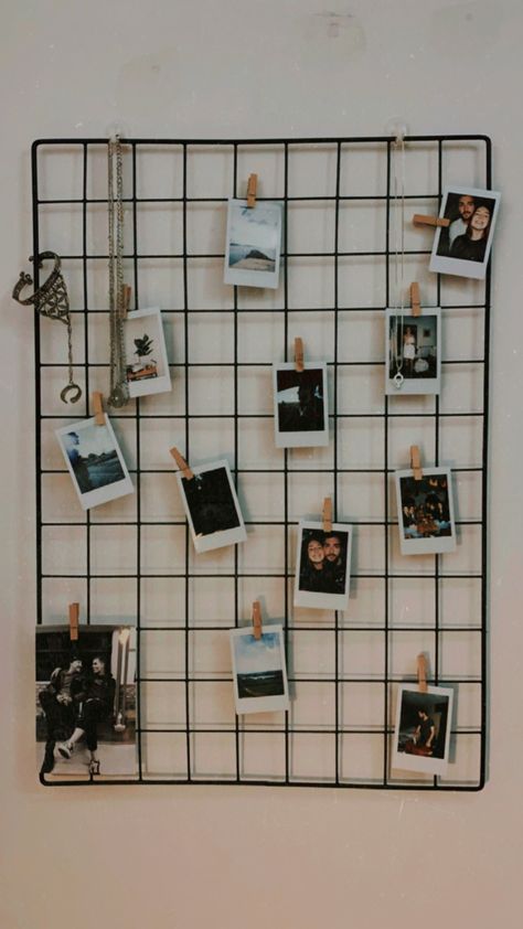 A wall of polaroid photos Poloride Wall Ideas, Polaroid In Room Ideas, How To Put Polaroids On Wall, Room Ideas Aesthetic Polaroid Wall, Bedroom Ideas Polaroid Picture Walls, Decorating With Polaroids, Polaroid On The Wall, Polaroid Photos Wall, Room Ideas Polaroid Wall