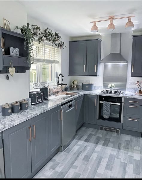 Brownstone Remodel, Laminate Ideas, Neoclassical Kitchen, Kitchen Upcycle, Cabinet Design Kitchen, Kitchen Cabinet Organizers, Kitchen Renovation Inspiration, Kitchen Cabinets Ideas, Grey Kitchen Floor