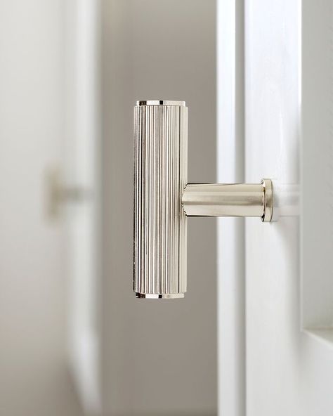 A Polished Nickel reeded t-bar cupboard knob by Alexander and Wilks Bar Cupboard, Exterior Door Hardware, Front Door Hardware, Cupboard Door Knobs, Sliding Pocket Doors, Kitchen Knobs, Concealed Hinges, Window Accessories, Cupboard Knobs