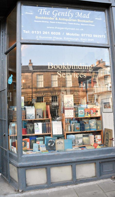 Edinburgh Canonmills - the Gently Mad bookshop (L) (Wil 6147) The Gently Mad Edinburgh, Bookstore Ideas, Garden Bench Seating, Patio Benches, Book Shops, Scotland Forever, Window Display Design, Great Books To Read, American Gods