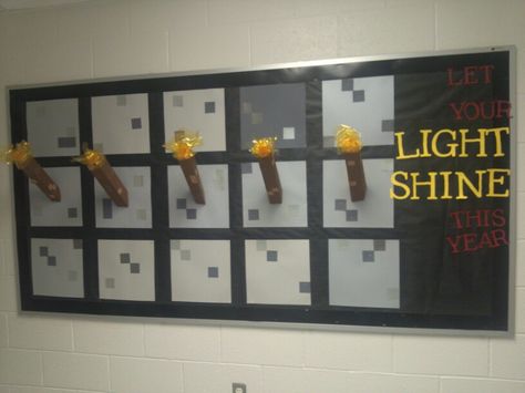 My computer lab bulletin board this year  -- minecraft torches!! Classroom Decor College Theme, Minecraft Bulletin Board Ra, Minecraft Classroom Decorations, Minecraft Bulletin Board Ideas, Minecraft Bulletin Board, Minecraft Club, Minecraft Classroom, Elementary Computer Lab, Computer Lab Classroom