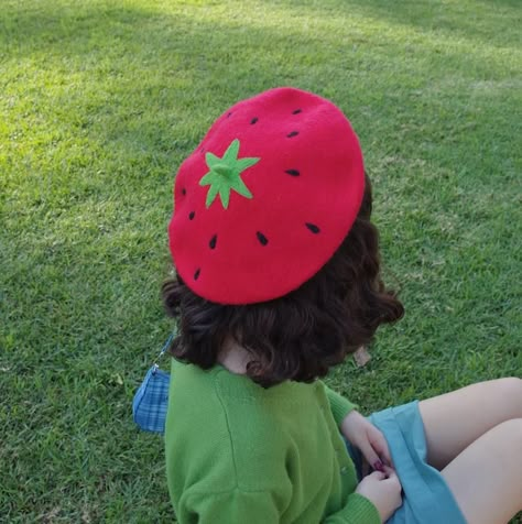 Car Trip, Crochet Inspo, Cute Strawberry, Red Strawberry, Beret Hat, Cute Hats, Kawaii Clothes, Looks Vintage, Kawaii Fashion