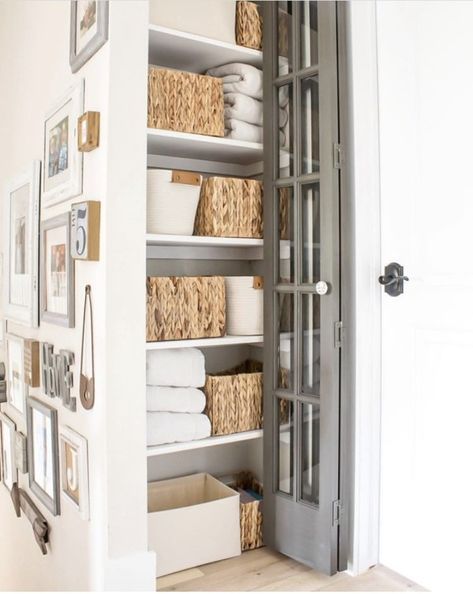 Linen Closet Organization Your Step-by-Step Guide - Chaylor & Mads Linen Closet Shelving Ideas, Linen Closet Shelving, Closet Shelving Ideas, Linen Closet Organization Ideas, Linen Closet Makeover, Small Linen Closets, Organizing Linens, Bathroom Closet Organization, Closet Shelving