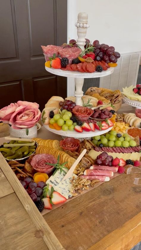 Bridal Shower Graze Table, Bridal Shower Set Up Ideas Food Tables, Charcuterie Table Baby Shower Ideas, Grazing Table For 20, Baby Shower Grazing Table, Board Platters, Charcuterie Ideas, Charcuterie Inspiration, Grazing Table