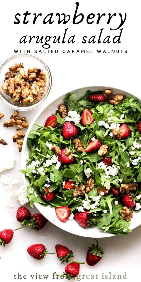 Strawberry Salad with Arugula, Salted Caramel Walnuts, and a spicy honey vinaigrette is a healthy summer strawberry salad with feta and candied nuts. #easy #recipe #dinner #balsamic #healthy #arugula #feta #candiednuts Summer Strawberry Salad, Easy Recipe Dinner, Strawberry Arugula Salad, Salad Macaroni, Honey Vinaigrette, Salad Quinoa, Arugula Recipes, Arugula Salad Recipes, Salad With Feta