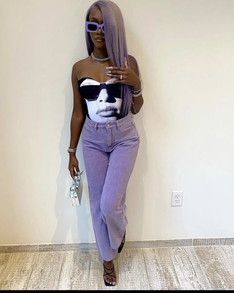 Platform Chunky Heels Outfits Style, Black Outfit Pink Accessories, 16 Birthday Outfits Black Women, Purple Going Out Outfit, Outfits With Purple Hair, Senior Brunch Outfit Ideas Black Women, Senior Brunch Outfit, Purple Outfits Black Women, Fashion Nova Outfits Baddie