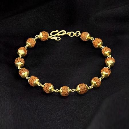 Rudraksh Bracelet For Women, Rudraksha Bracelet Men, Gold Bracelet For Men, Rudraksha Jewelry, Rudraksha Bracelet, Kalyan Jewellers, Bracelets Diamond, Mens Chain Bracelet, Quotes Telugu