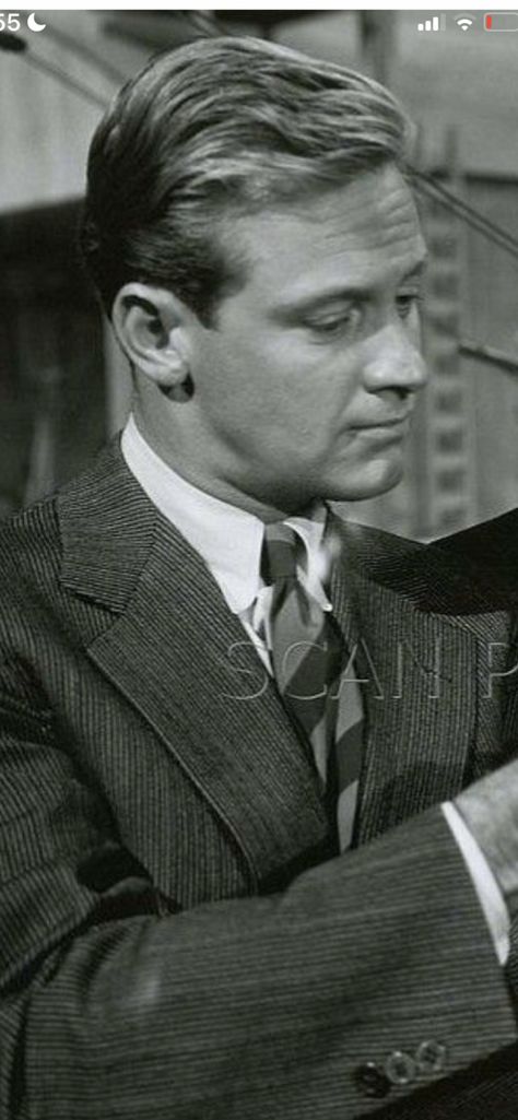 William Holden, Richard Chamberlain, Old Hollywood Movies, Hollywood Cinema, Film Institute, Emmy Award, Real Men, Classic Films, Classic Movies