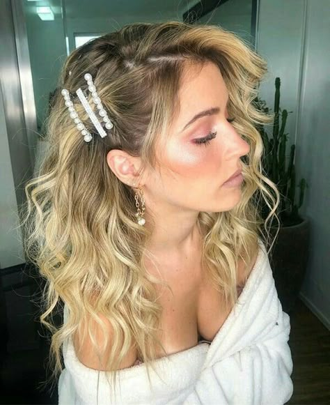 Hair Pinned Back, Bridal Hair Down, Competition Hair, Side Braid Hairstyles, Side Hairstyles, Clip Hairstyles, Penteado Cabelo Curto, Wedding Hair And Makeup, How To Make Hair