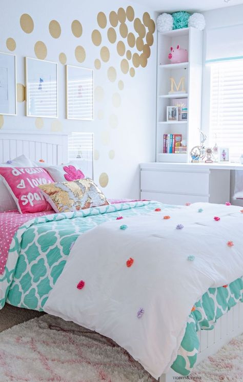 Tween girl bedroom decorating ideas - white and turquoise with pops of gold and pink! Emily Room, Lamp Furniture, Girls Bedroom Makeover, Indian Bedroom, Bedroom Hacks, Girl Bedrooms, Ikea Desk, Ikea Bedroom, Bedroom Organization