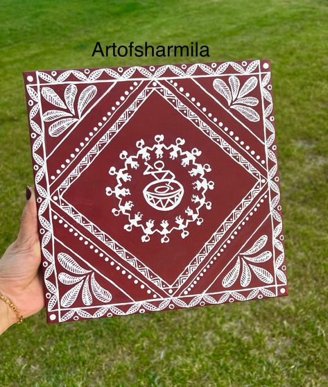 Beautiful warli painting with metallic acrylic paint & craft mirrors on mini canvas top coat with varnish  Size - 10"x10" canvas  Color- terracotta               white            Would make beautiful gift for yourself and your loved ones.  Feel free to reach out to me, I am happy to answer any questions.   THANK YOU for visiting my shop! Paint Wall Decor, Painting With Acrylic Paint, Worli Painting, Warli Painting, Warli Art, Coaster Art, Art Painting Tools, Manga Drawing Tutorials, Paint Wall