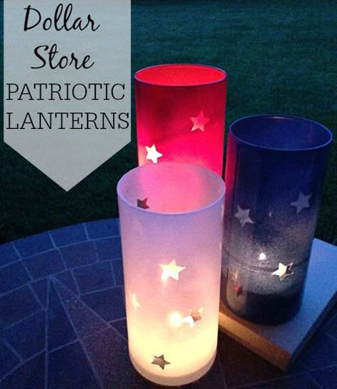 4th Of July Centerpieces, Patriotic Lanterns, Patriotic Centerpieces, Table Centerpieces Diy, Court Of Honor, Diy Centerpiece, American Holidays, 4th Of July Crafts, Crafts Beads