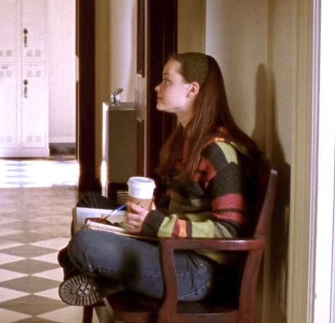 Rory Gilmore, Striped Sweater, Outfit Idea, A Woman