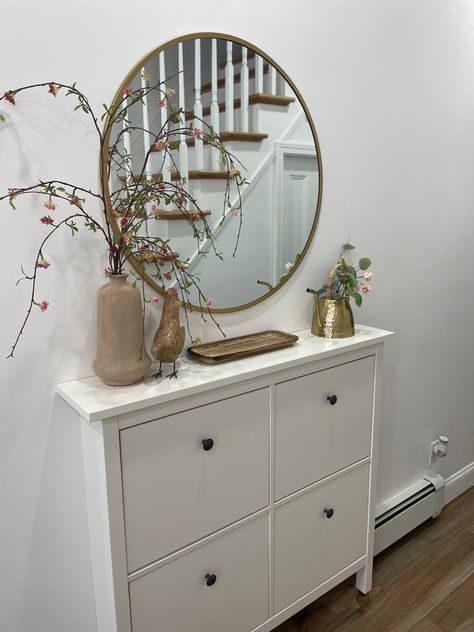 Small Entryway Dresser, Small Home Entry Way Ideas, Small Entry Hallway Decor, Entry Way Furniture Small Spaces, Home Entrance Decor Entryway Small Spaces, Mini Hallway Decor, Mini Hallway Ideas, Small Hallway Decorating Tiny Spaces, Entryway Decor Small Apartment