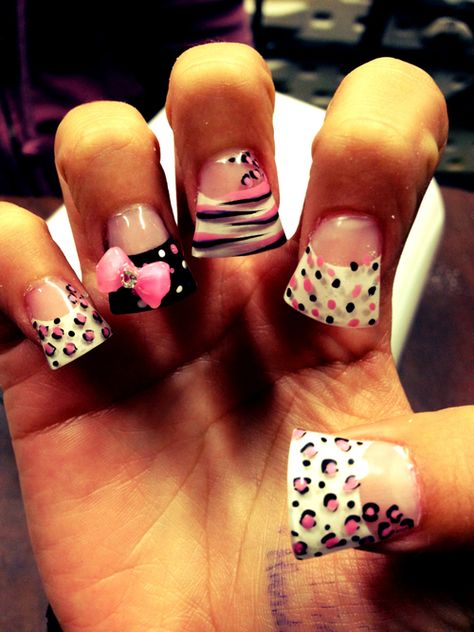 Love all the bling Cheetah Nail Art, Flare Nails, Fan Nails, Cheetah Nail Designs, Zebra Nails, Cheetah Nails, Duck Nails, Cute Nail Art Designs, Nails Tumblr