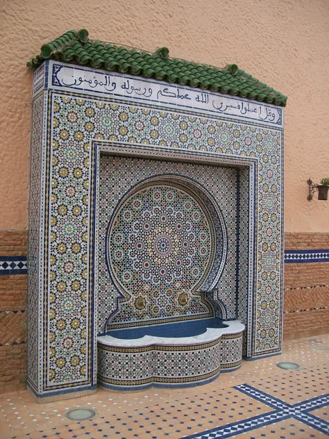 Moroccan Fountain, Hatfield House, Egyptian Design, Fountain Design, Outdoor Fountain, Moroccan Mosaic, Moroccan Tiles, Home Design Living Room, Moroccan Decor