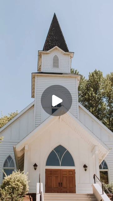 Abernethy Center on Instagram: "Wedding Bells!🔔 

One of our favorite things about Abernethy Chapel is hidden away high in the tower. A historic quarter-ton cast iron wedding bell to ring after saying, “I DO!” 

The bell was chosen specifically for its joyful chime, sourced from an old Michigan church, and shipped more than 2,000 miles to its new home in Oregon City. 

Chapel couples - Don’t miss ringing the bell. It’s a one-of-a-kind experience and adorable photo op!

Pics📷 @leahfloresart @leahdawsonphoto @itscourtneyhellen @brianabateyphotography @natesmithphotography 

⁣
#abernethycenter #eventcoordinator #oregonelopement #oregonweddingplanner #oregonweddingvenue #pnweddings #pnwwedding #pnwweddingplanner #pnwweddingvenue #portlandoregon #portlandwedding #portlandweddingplanner #portl Tennessee Chapel Wedding, Bell Tower On 34th Wedding, Arkansas Wedding Chapel, Powell Gardens Chapel, Ecumenical Chapel, Portland Wedding Venues, Wedding Venues Oregon, Oregon City, Portland Wedding