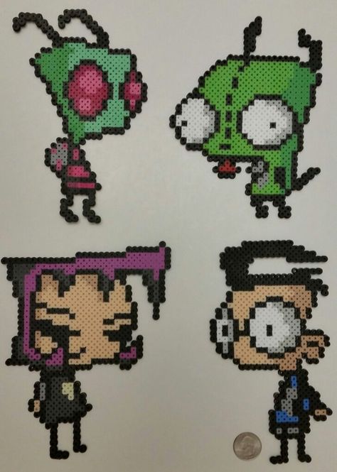 Invader Zim perler beads Cool Perler Beads Ideas Awesome, Gir Perler Bead, Emo Perler Beads, The Doom, Hamma Beads Ideas, Pokemon Perler Beads, Pixel Beads, Melty Bead Patterns, Perler Ideas