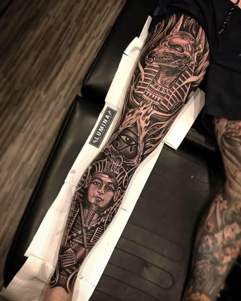 Best Leg Tattoos, Egyptian Tattoo Sleeve, Anubis Tattoo, Full Leg Tattoos, Egypt Tattoo, Tattoos Geometric, Egyptian Tattoo, Leg Tattoo Men, Leg Tattoos Women