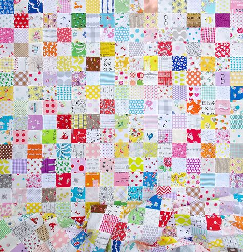 Scrapbuster Quilt | © Red Pepper Quilts 2016 Scrap Happy Quilt Pattern, Homemade Baby Blankets, Black And White Scrappy Quilt, Scrappity Doo Dah Quilt, Scrap Vomit Quilt Pattern, Red Pepper Quilts, Postage Stamp Quilt, Plaid-ish Scrap Quilt, Patchwork Inspiration