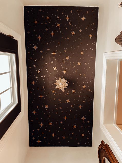 Fireplace Room, Star Ceiling, Home Decor Ideas Living Room, Casa Vintage, Dark Home, Ideas Living Room, Home Decor Living Room, Home Decorating Ideas, Painted Ceiling