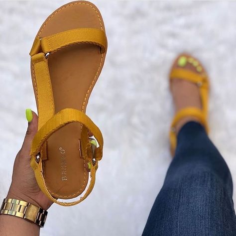 Casual Shoes Women Sneakers, Fancy Sandals, Pretty Sandals, Stylish Heels, Fashion Shoes Sandals, Trendy Sandals, Sandals Flat, Stunning Shoes, Shoes Flats Sandals