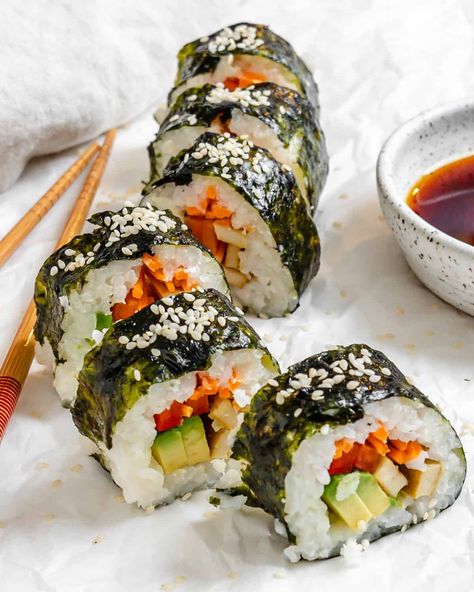 If you're a lover of sushi, you're going to love these Vegan Sushi Rolls with Crispy Tofu! They're super simple to make, protein and veggie-packed, plus super delicious! #plantbasedonabudget #tofu #sushi Veg Sushi, Tofu Sushi, Vegan Sushi Rolls, Veggie Sushi, Vegan Sushi, Best Sushi, Crispy Tofu, Sushi Recipes, Sushi Rice