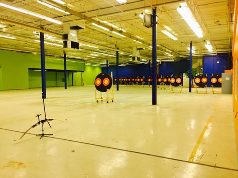 Archery Room, Korean Archery, Indoor Archery Range, Diy Archery Target, Diy Archery, Hall Tree Bench, Archery Range, Archery Target, Blue Clay