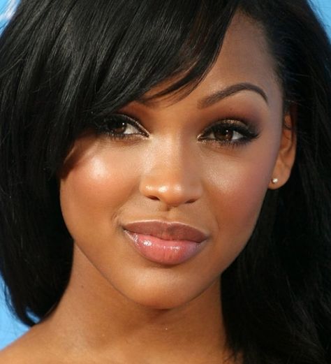 LAX AVE on Twitter: "… " Megan Good 2000s, 2000s Makeup Looks, 90s Makeup Look, Megan Good, Meagan Good, 90s Makeup, Black Actresses, Bible Women, Looks Black