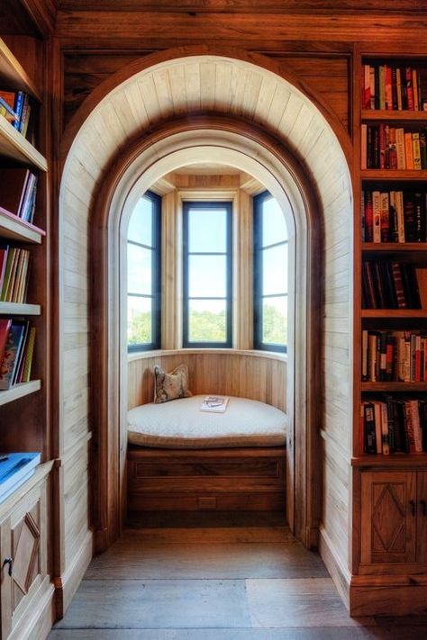 Home Libraries: Private Hideout Design by Island Architects - Elle Decor Home Library Design, House Sketch, Design Library, Bright Homes, Home Libraries, Design Del Prodotto, Living Room Storage, Home Library, Dream Rooms