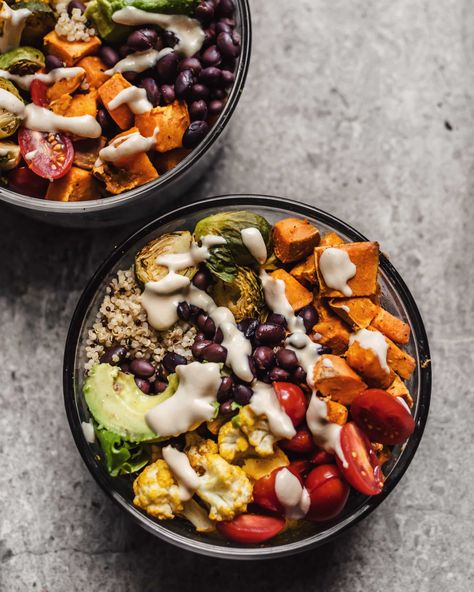 Quinoa Buddha Bowl, Roasted Vegetable Quinoa, Hummus Dressing, Nourish Bowls, Quinoa Sweet Potato, Bowls Recipes, Vegetable Quinoa, Vegan Buddha Bowl, Satisfying Eats