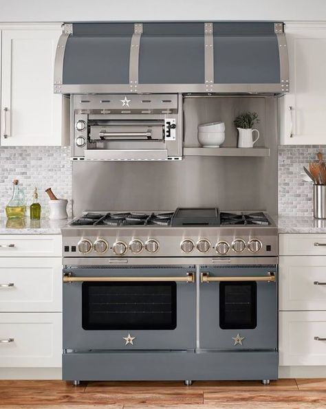 How to Update your Kitchen with New Matte Finishes Bluestar Range, Best Kitchen Design, Outdoor Kitchen Appliances, Basic Kitchen, Kitchen Area, Outdoor Kitchen Design, Wall Oven, White Cabinets, Kitchen Colors