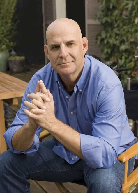 Harlan Coben books in order for his popular Myron Bolitar and Mickey Bolitar series, and his several standalone psychological thrillers featuring .... Harlan Coben Books, Harlan Coben, Sci Fi Books, Mystery Novels, Best Blogs, Mystery Book, Top Books, Psychological Thrillers, First Novel