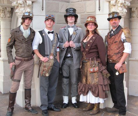 Steampunk Groom, Steampunk Costumes, Steampunk Party, Steampunk Men, Mode Steampunk, Steampunk Couture, Steampunk Wedding, Steampunk Cosplay, Steampunk Costume