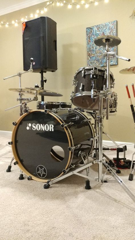 Sonor drums artist series Sonor Drums, Drum Sets, Drum Kits, Drum Set, Worship, Drums, Music Instruments, Musical, Tumblr