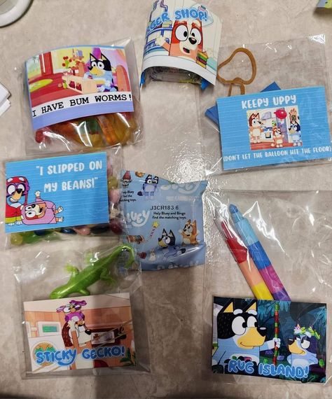 Party Loot Bag Ideas, Loot Bag Ideas, Bluey Party, Loot Bags, Bag Ideas, The Balloon, Balloons, Cricut