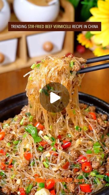 Wayne Shen on Instagram: "Trending stir-fried beef vermicelli recipe in China. Do you want to try? #recipe #cooking #chinesefood #beef #vermicelli #noodles" Stir Fry Vermicelli Noodles, Vermicelli Pasta Recipes, Rice Vermicelli Recipes, Vermicelli Noodles Recipes, Best Cabbage Rolls Recipe, Beef Vermicelli, Vermicelli Recipe, Vermicelli Recipes, Rice Noodle Recipes