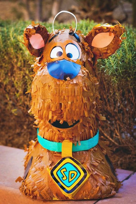 Scooby Doo Pinata, Spooky Scooby Doo, Scooby Doo Birthday Party Ideas, Scooby Doo Halloween Party, Scooby Doo Birthday Cake, Scooby Doo Party, Aurora Party, Scooby Doo Birthday, Pinata Ideas