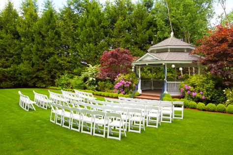 His best friend's wedding . . . Garden Venue Ideas, Garden Venue Wedding, Venue Wedding Ideas, Wedding Location Ideas, Summer Wedding Venues, Wedding Ideas On A Budget, Urban Wedding Venue, Cheap Wedding Venues, Garden Venue